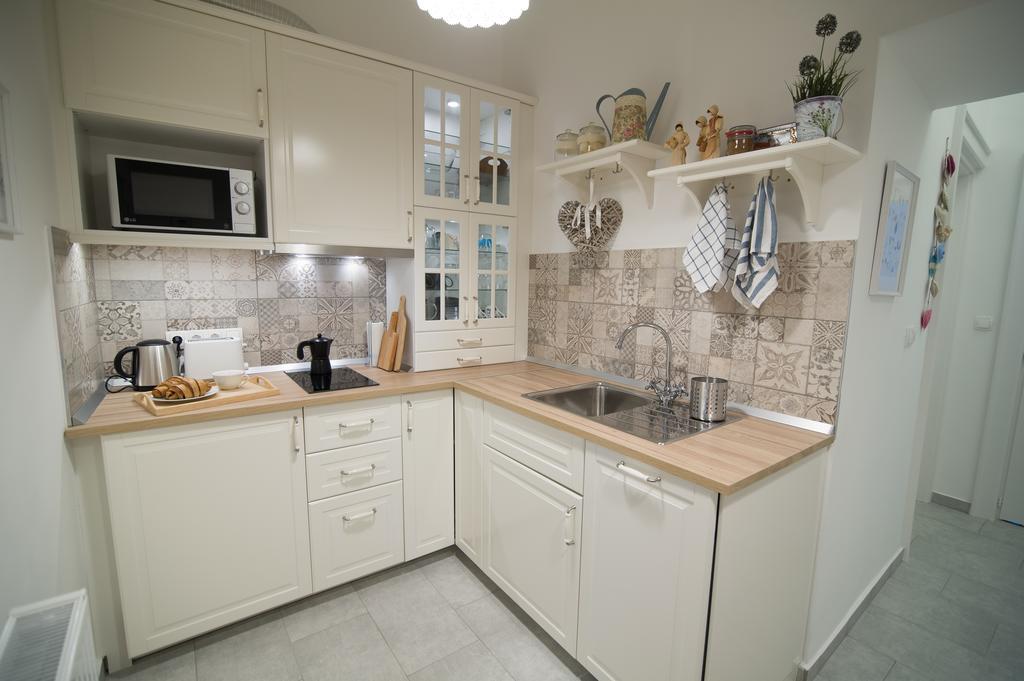 Brody Apartman 埃格尔 外观 照片