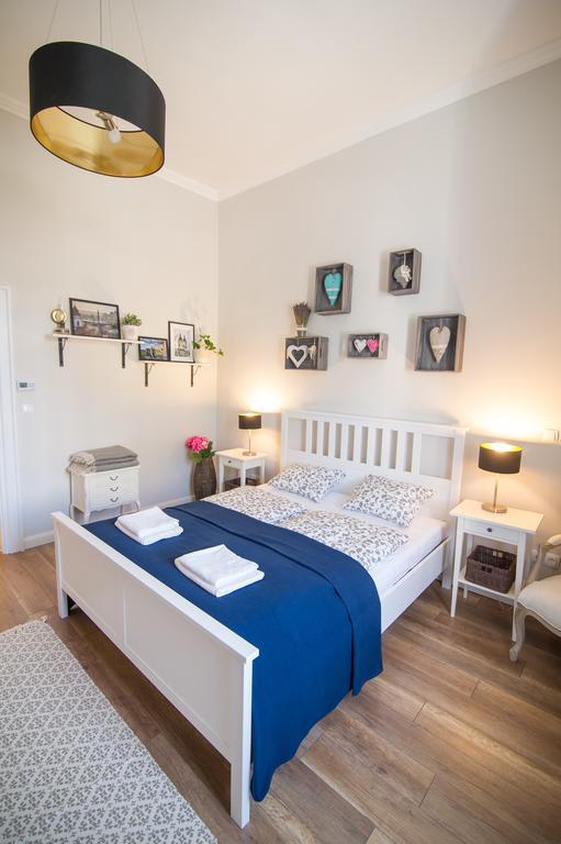 Brody Apartman 埃格尔 外观 照片